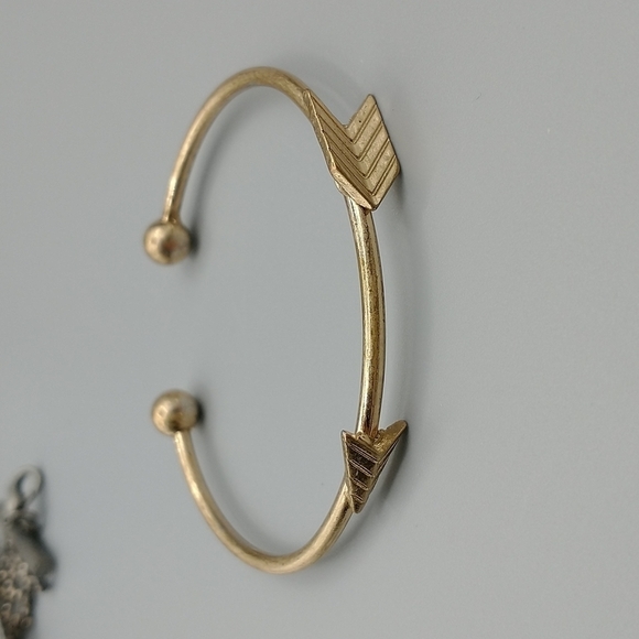 Cuff Bracelets with druzy bangles, pearl bracelets and more - Picture 1 of 16